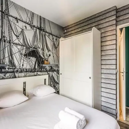 For 4 People Apartment *